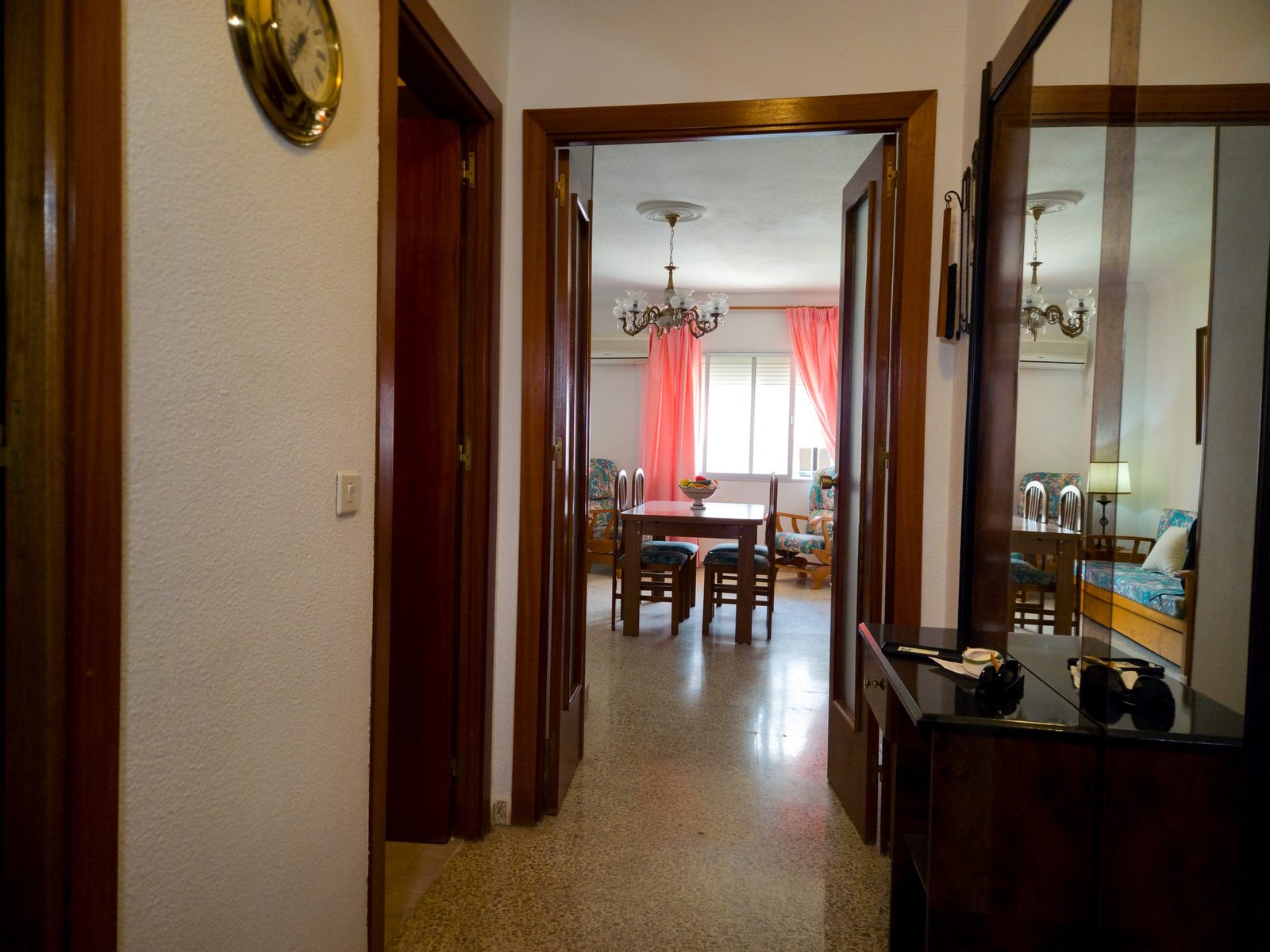 Apartamento de tres dormitorios en Fuengirola GV-156