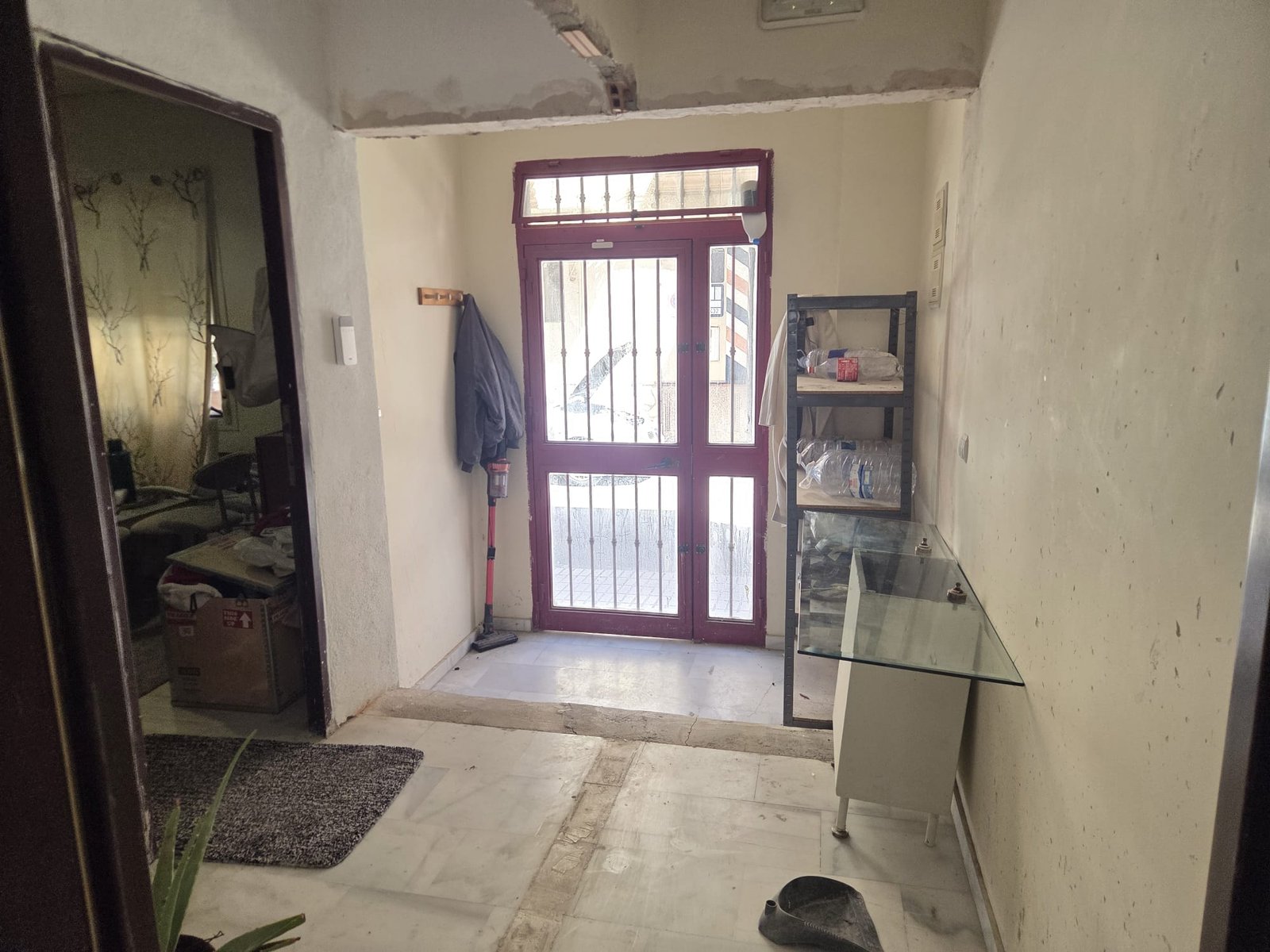 Local con cambio de uso a vivienda en Mijas GV-158