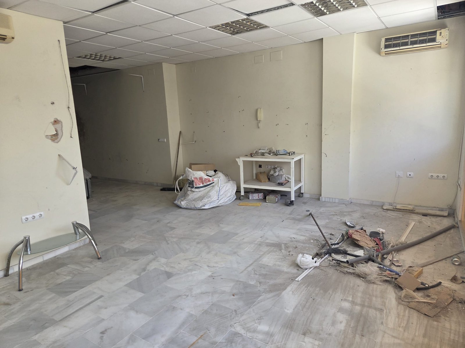 Local con cambio de uso aprobado en Mijas en Calle Río Benamargosa 7, Mijas