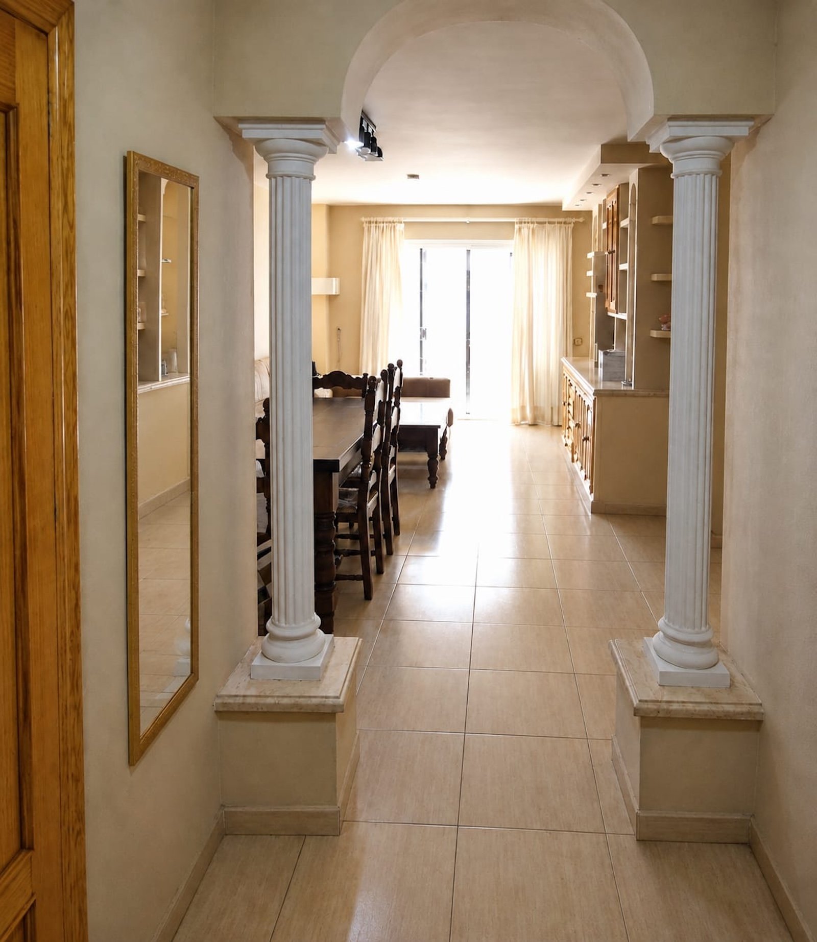 Distribuidor de la propiedad GV-177 en San Pedro de Alcántara