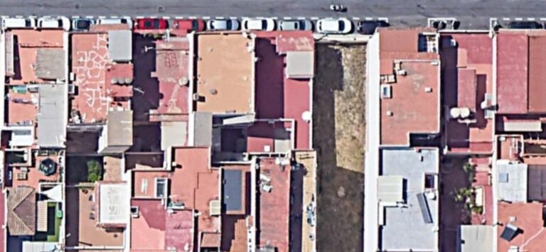 Terreno con proyecto para 15 viviendas en Las Lagunas de Mijas en Calle Amapola 11 y Calle Gardenia 12, Las Lagunas de Mijas