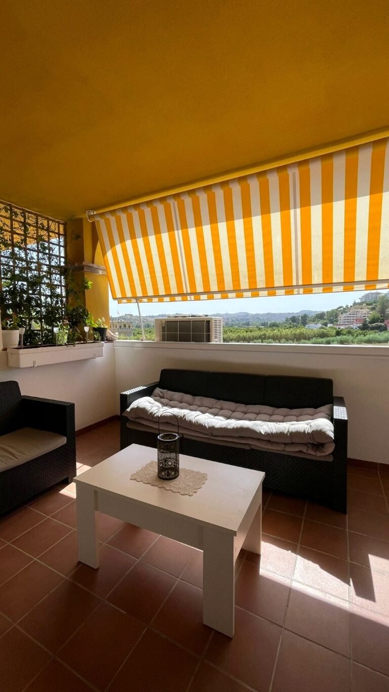 Piso reformado con gran terraza en Hacienda Mijas Golf en Calle Suecia de Hacienda Mijas Golf 1, Mijas