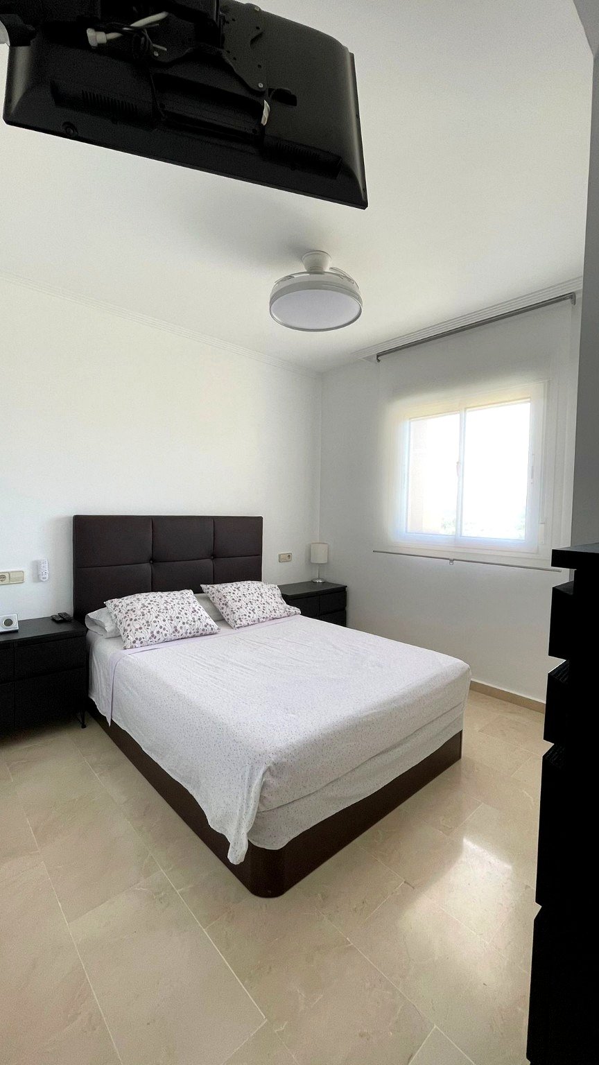 Dormitorio principal de la propiedad GV-189 en Hacienda Mijas Golf